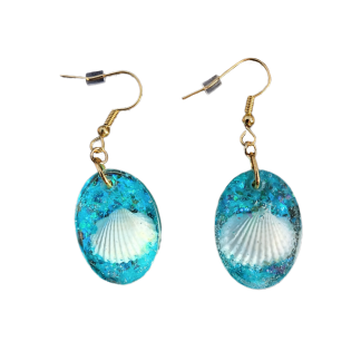 Shell earrings