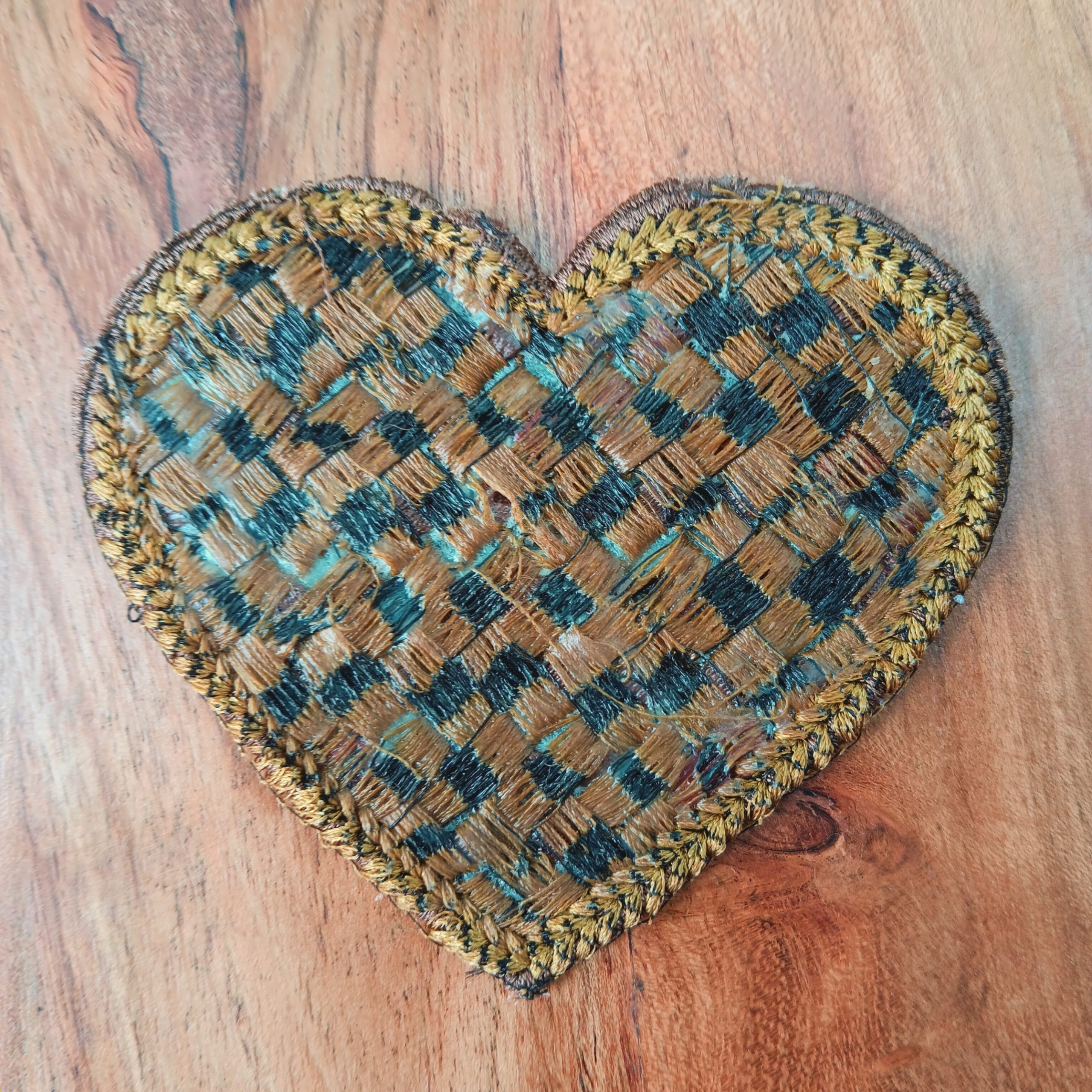 Wicker Heart Patch - Image 6